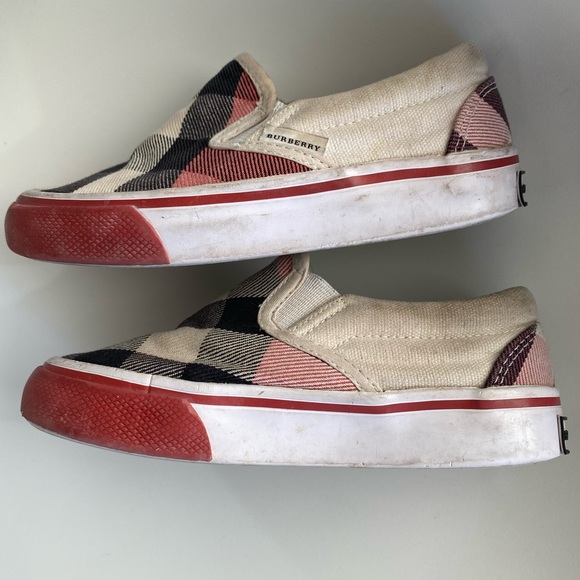 Burberry slip ons unisex for kids 7 US - Picture 2 of 6